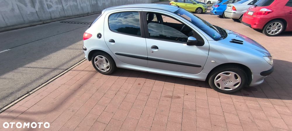 Peugeot 206 - 2