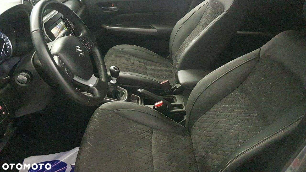 Suzuki Vitara - 20