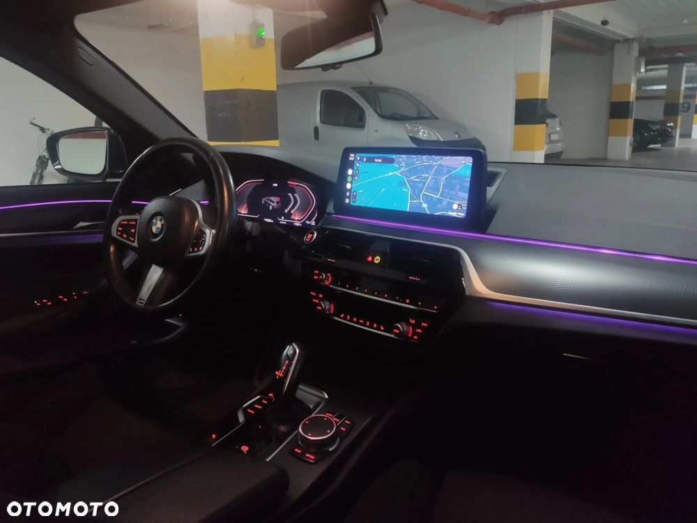 BMW Seria 5 520d xDrive M Sport sport - 10
