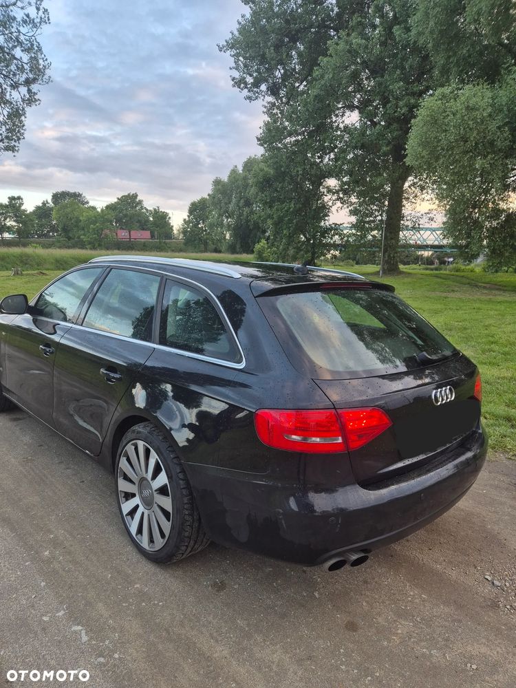 Audi A4 Avant - 3