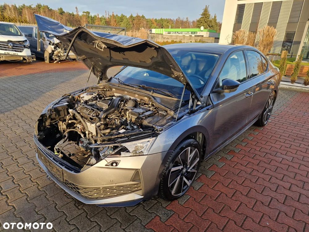 Skoda Octavia 1.5 TSI ACT Sportline - 10