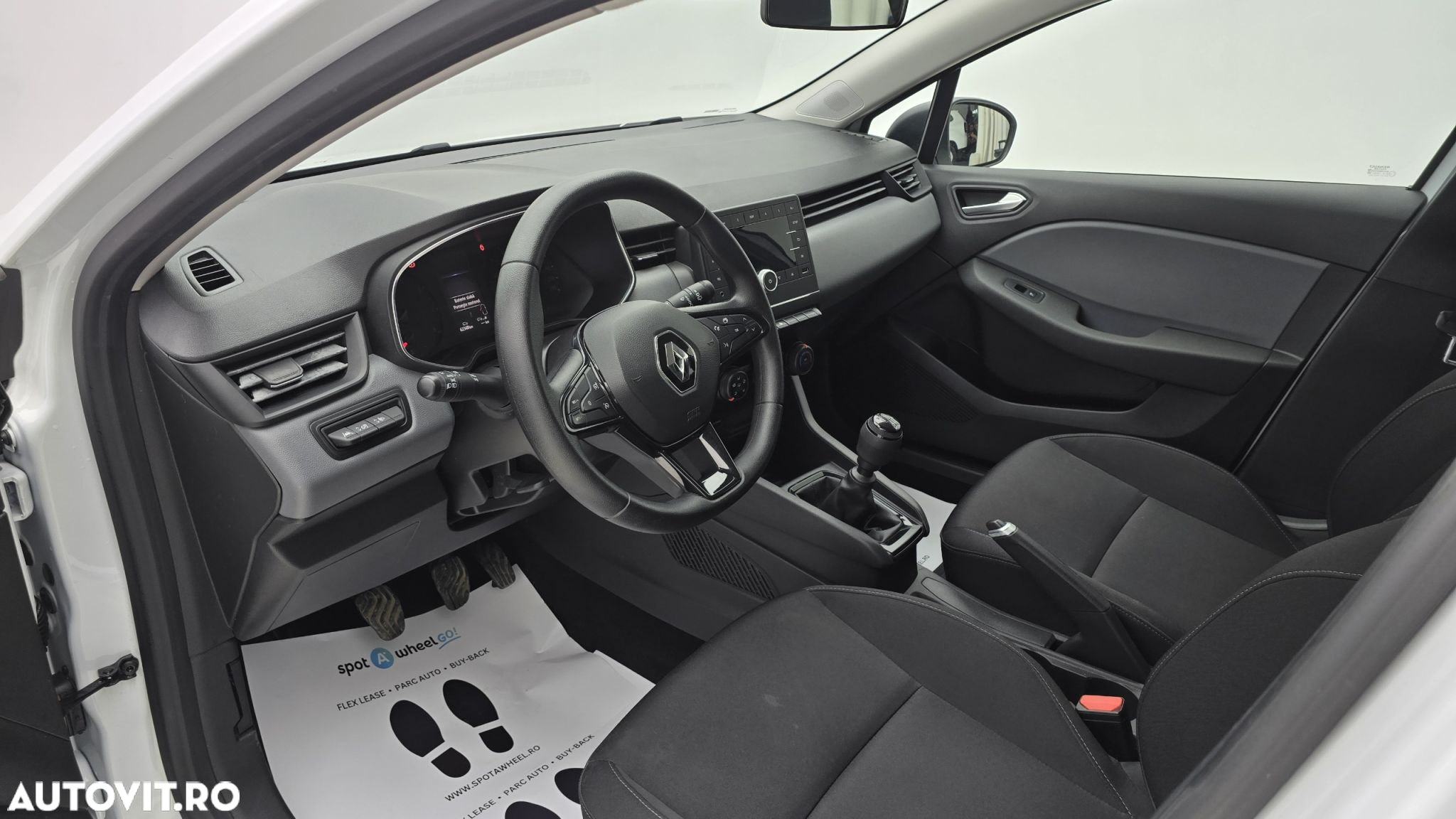 Renault Clio V 1.0 TCe Life - 13