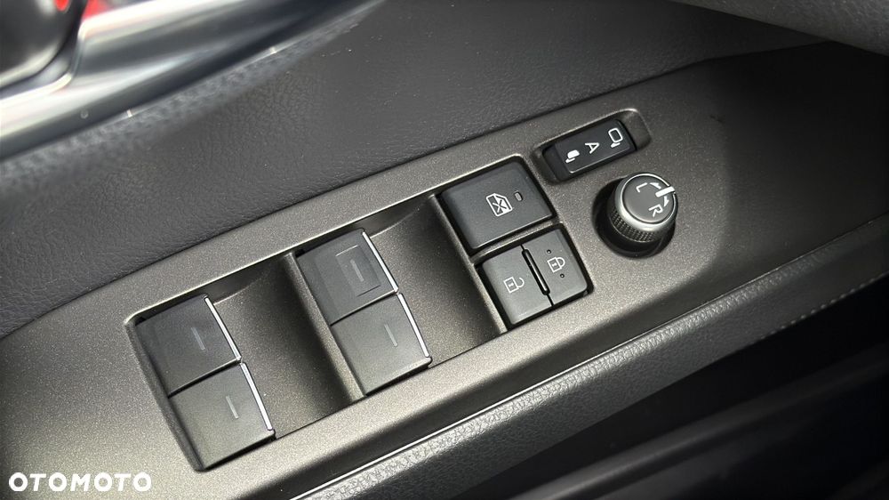 Toyota Camry 2.5 Hybrid Prestige CVT - 19