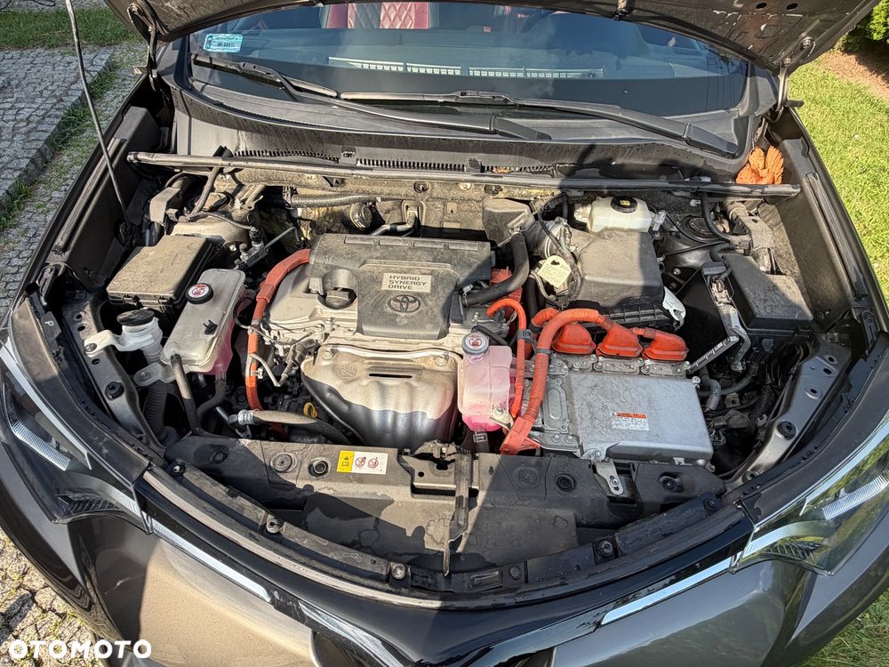 Toyota RAV4 - 10