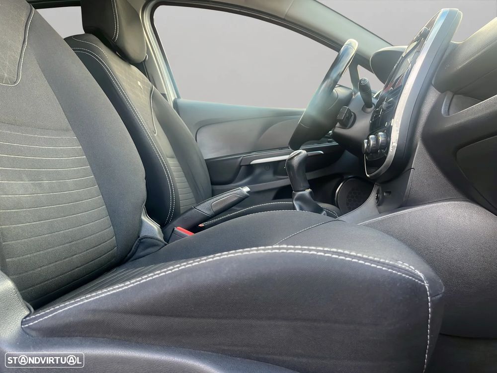 Renault Clio Sport Tourer 1.5 dCi Limited - 17