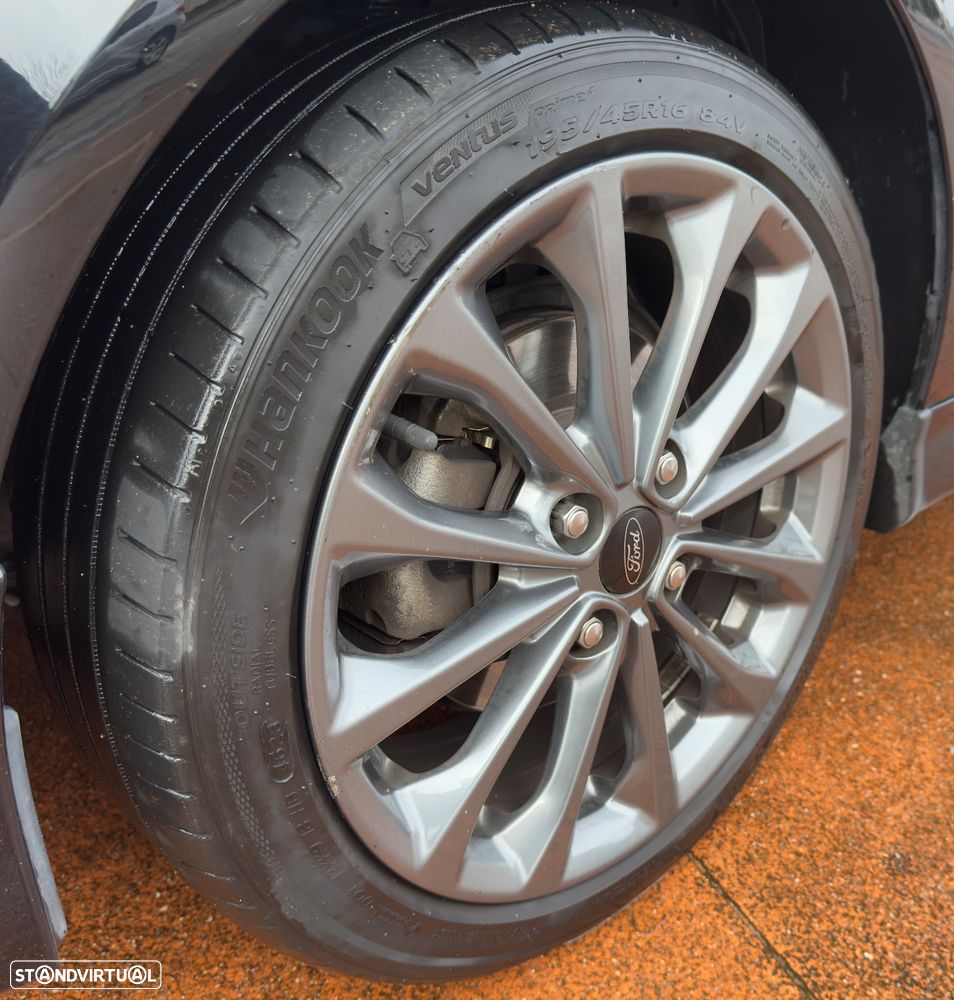 Ford Fiesta 1.0 T EcoBoost STLine - 24