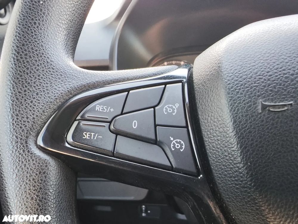 Dacia Logan - 18