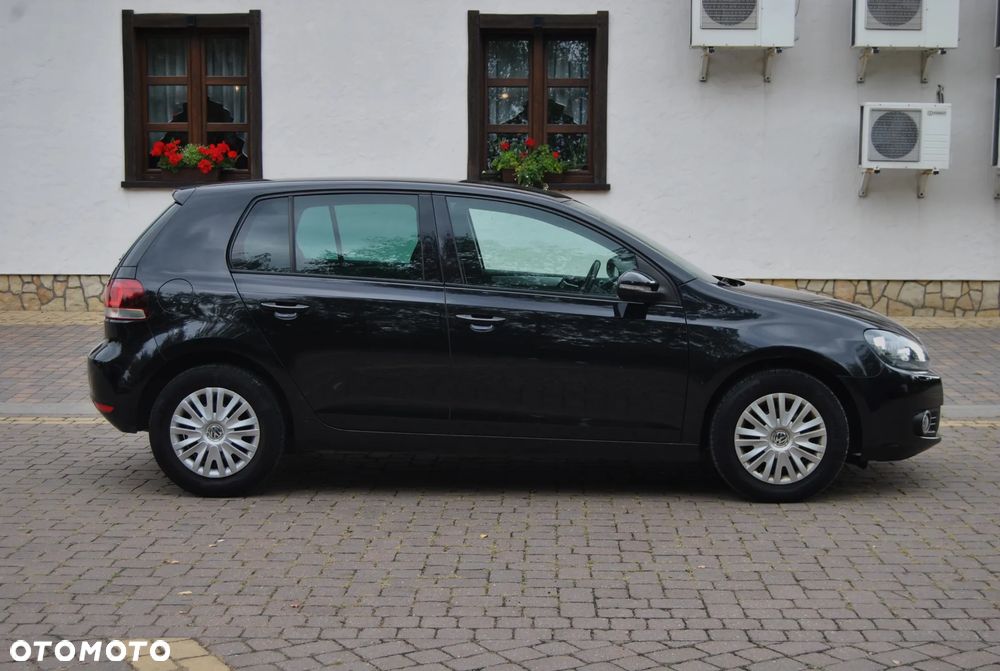 Volkswagen Golf - 16
