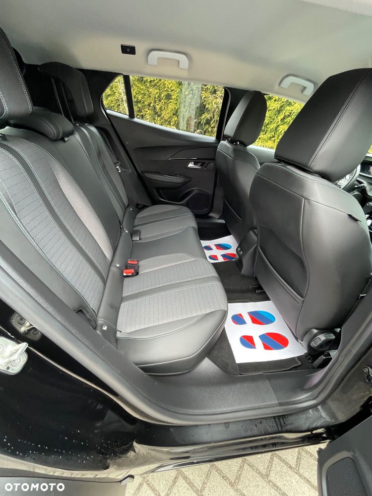 Peugeot 2008 - 23
