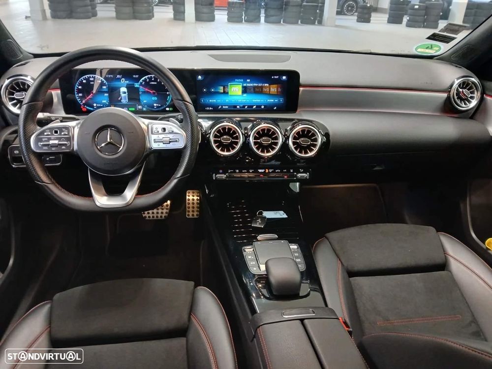 Mercedes-Benz A 250 e AMG Line - 15