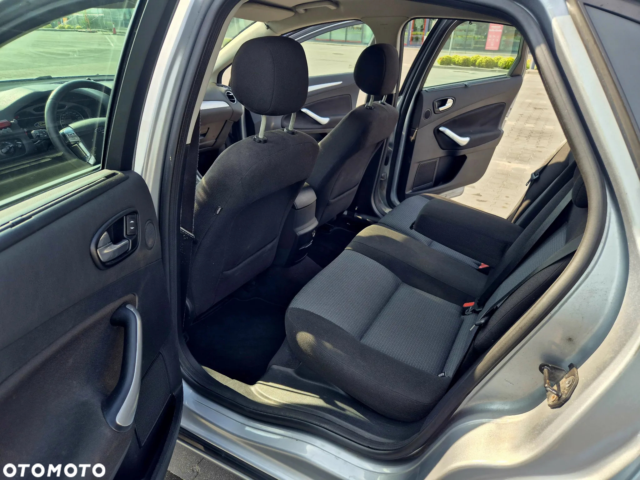 Ford Mondeo 2.0 Trend / Trend+ - 15