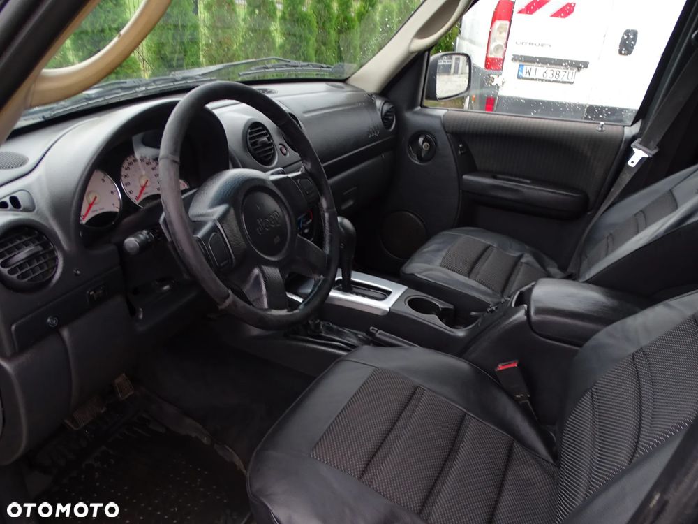 Jeep Liberty 3.7 4x4 - 6