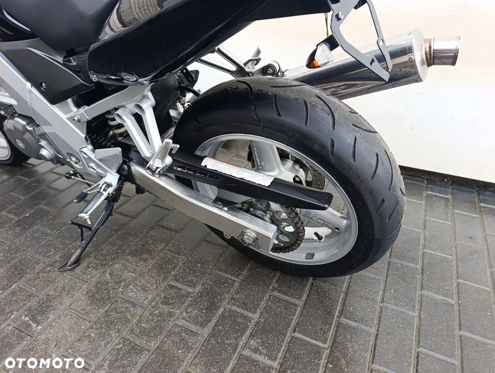 Suzuki SV - 19