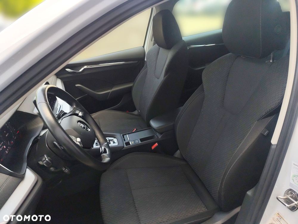 Skoda Octavia 2.0 TDI Style DSG - 12