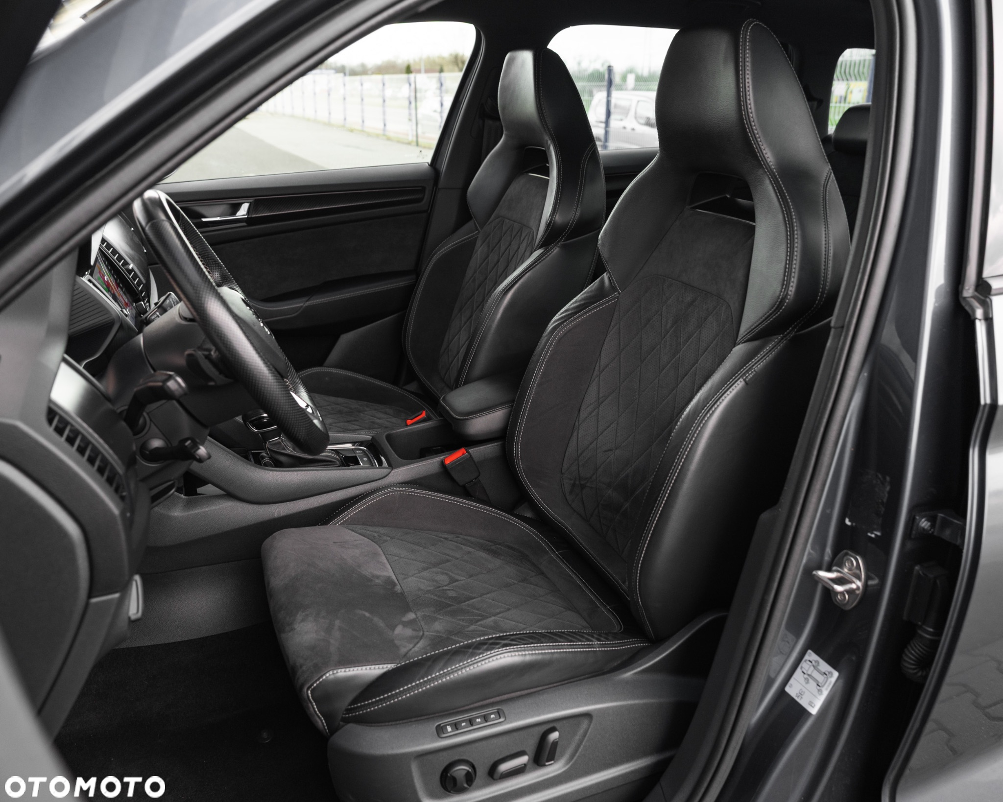 Skoda Kodiaq 2.0 TDI 4x4 DSG Sportline - 21
