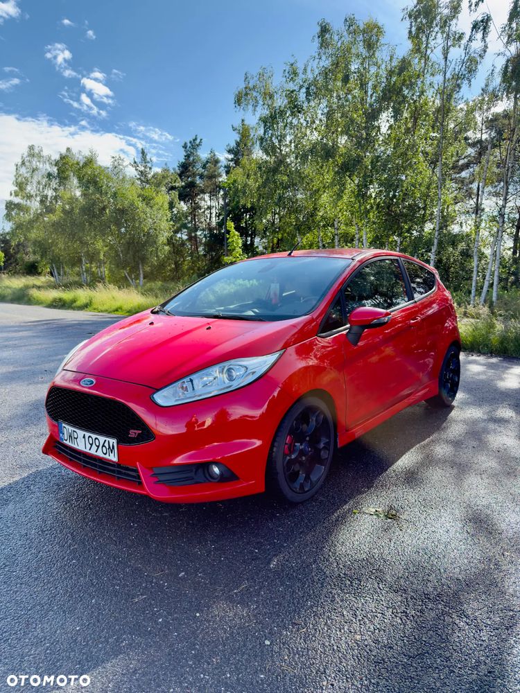 Ford Fiesta 1.6 EcoBoost ST - 2