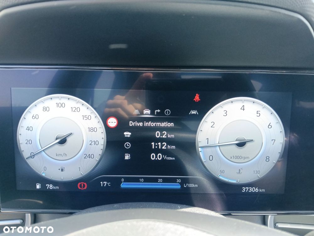 Hyundai Elantra 1.6 Smart - 18