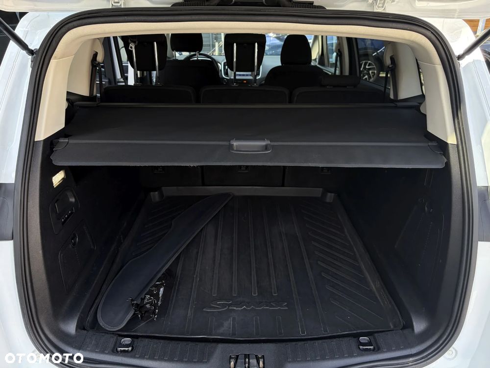 Ford S-Max 2.0 EcoBlue Titanium - 33
