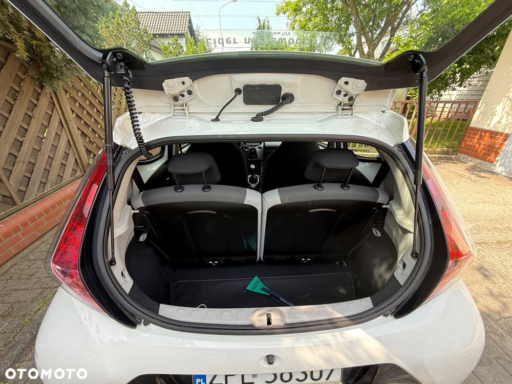 Toyota Aygo - 12