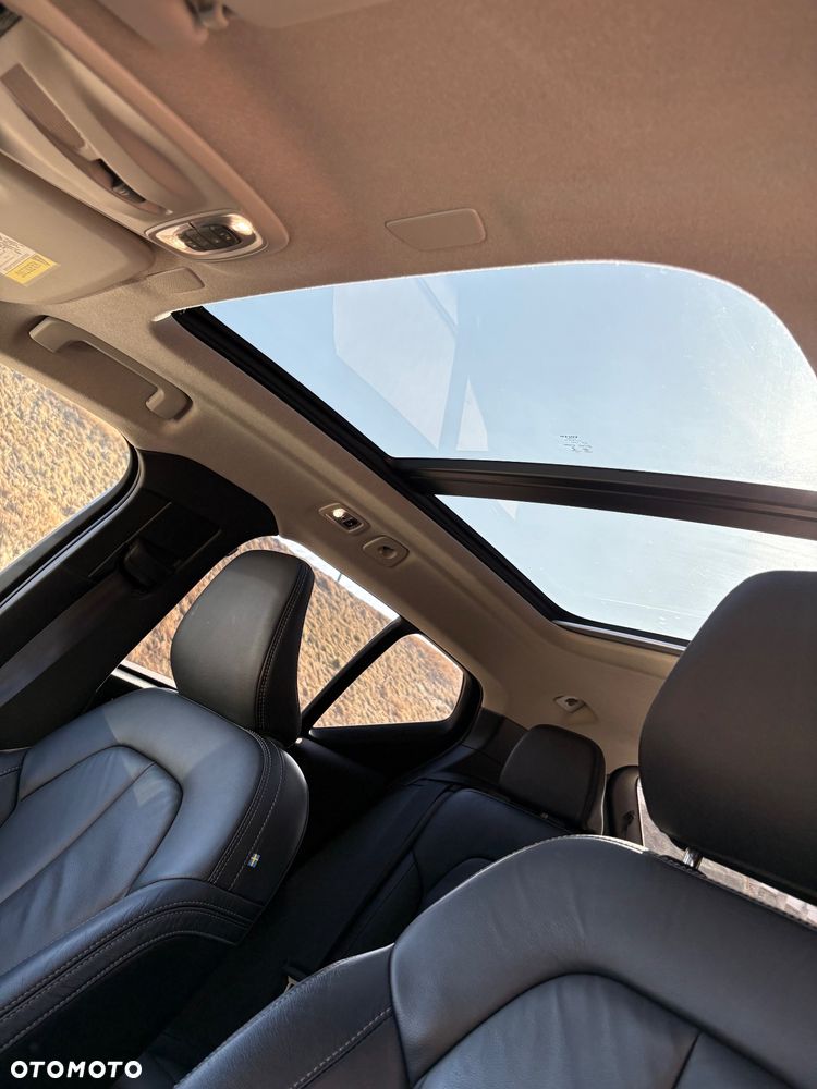 Volvo XC 40 T4 R-Design - 14