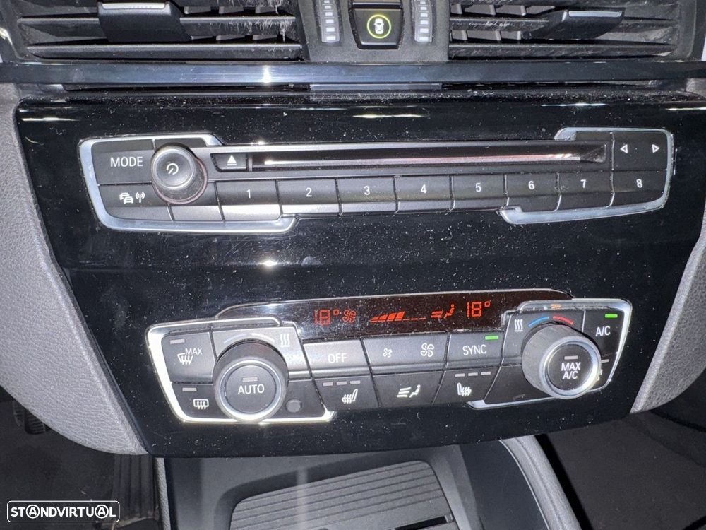 BMW X1 16 d sDrive - 27