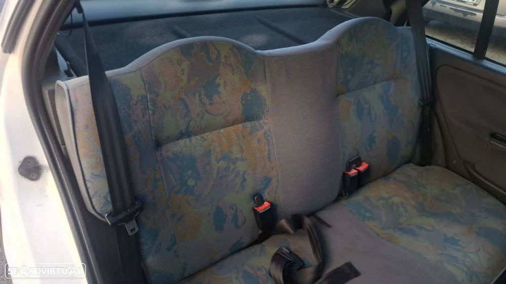 Citroën Saxo 1.1i SX - 12