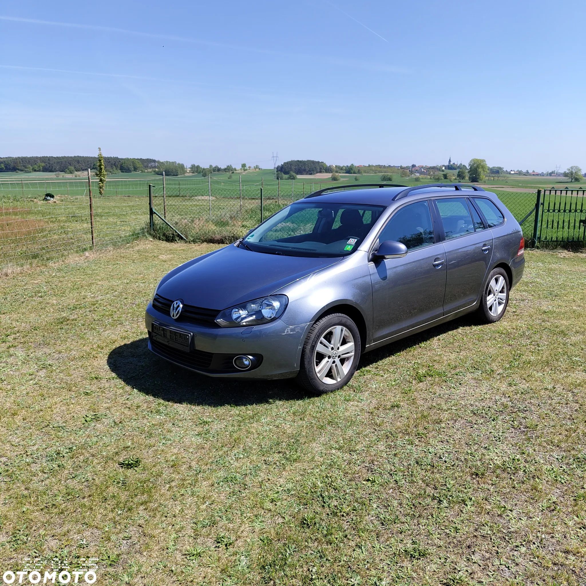 Volkswagen Golf 1.6 TDI DPF Trendline - 1