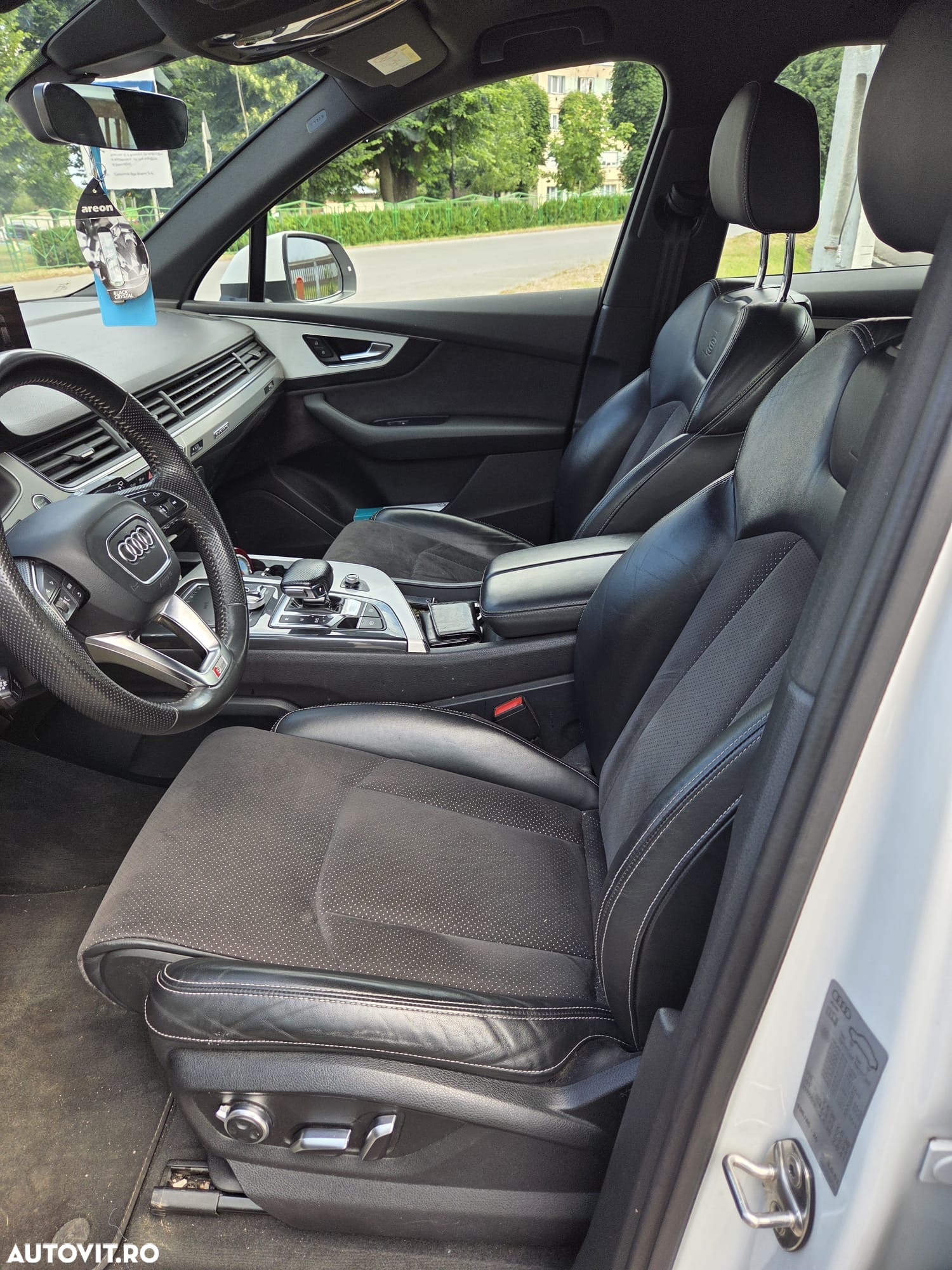 Audi Q7 3.0 ultra TDI Quattro Tiptronic - 6