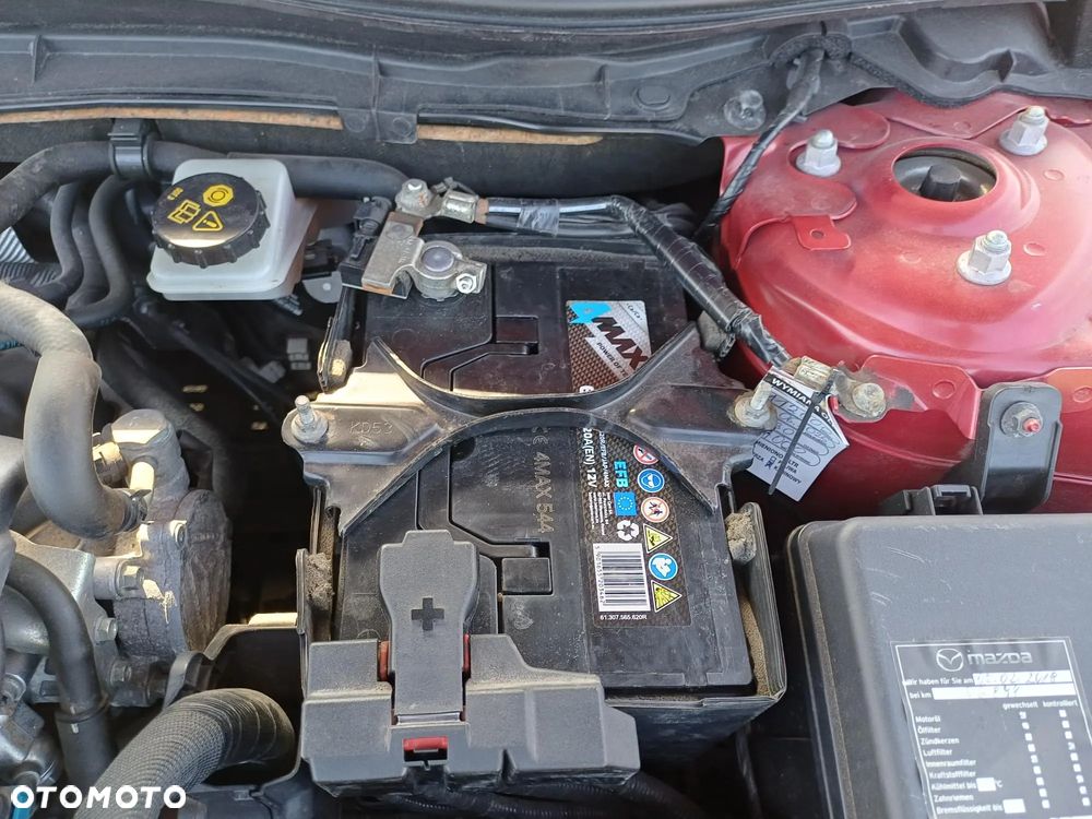 Mazda 3 SKYACTIV-G 120 NAKAMA - 18