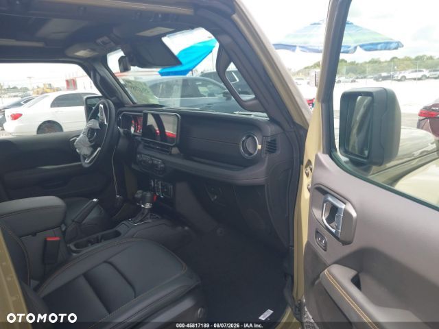 Jeep Wrangler - 6