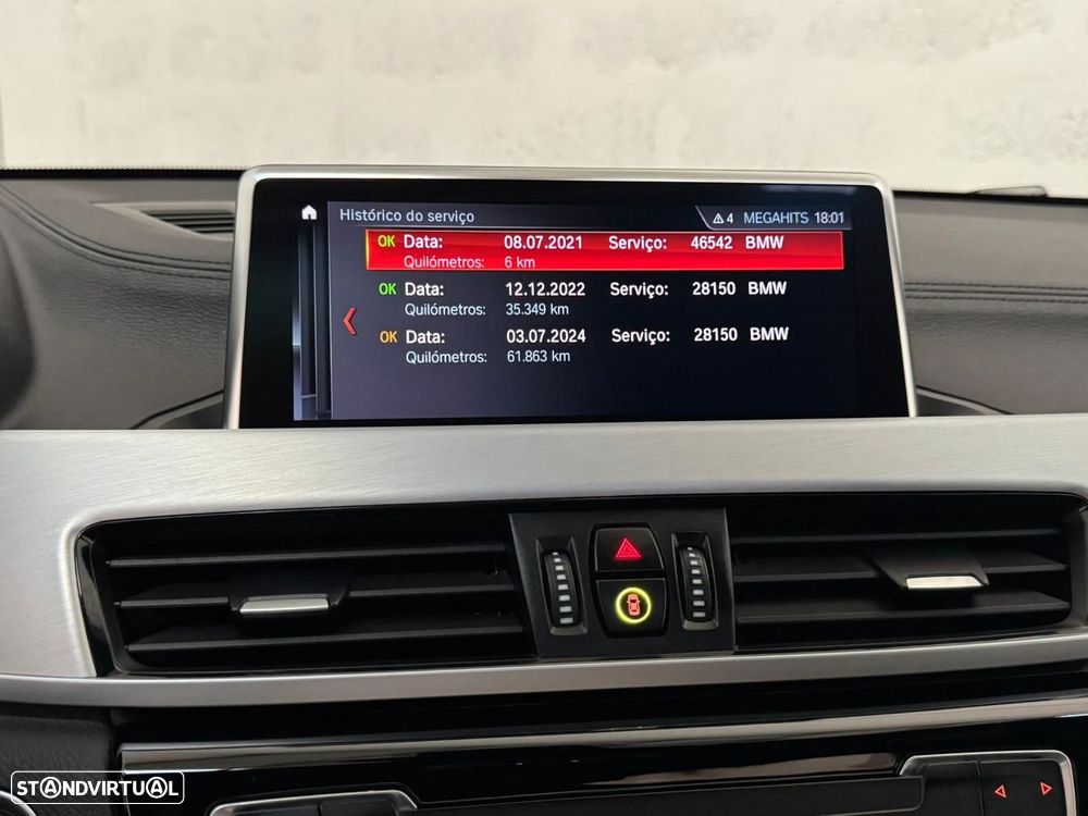 BMW X2 25 e xDrive Pack 50 anos M - 30