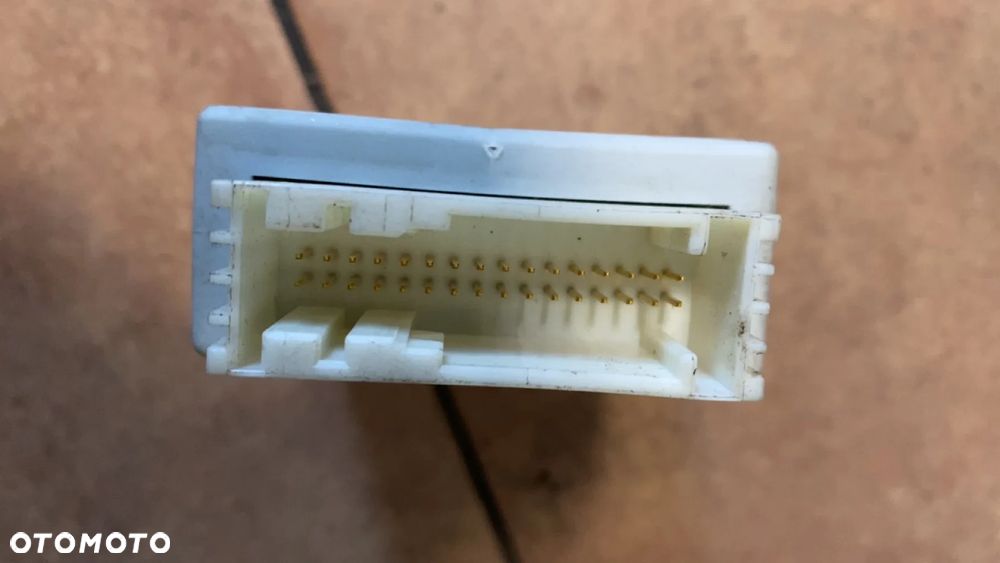 BMW E60 E63 E65 E70 E71 E90 E92 MODUŁ STEROWNIK CIŚNIENIA OPON RDC 6782800 - 3