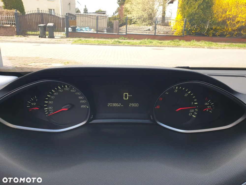 Peugeot 308 BlueHDi 150 Stop & Start Business-Line - 24