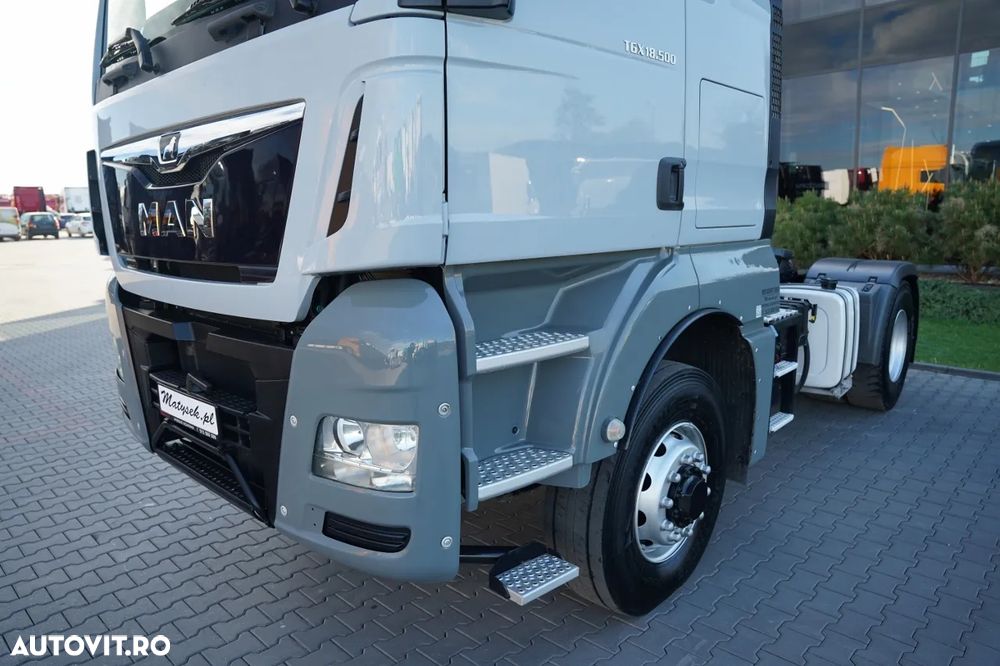 MAN TGX 18.500 / 4x4 / HIDRAULICĂ / HIDROPILARE / CABINĂ JOSĂ / EURO 6 / NAVIGAȚIE / - 12