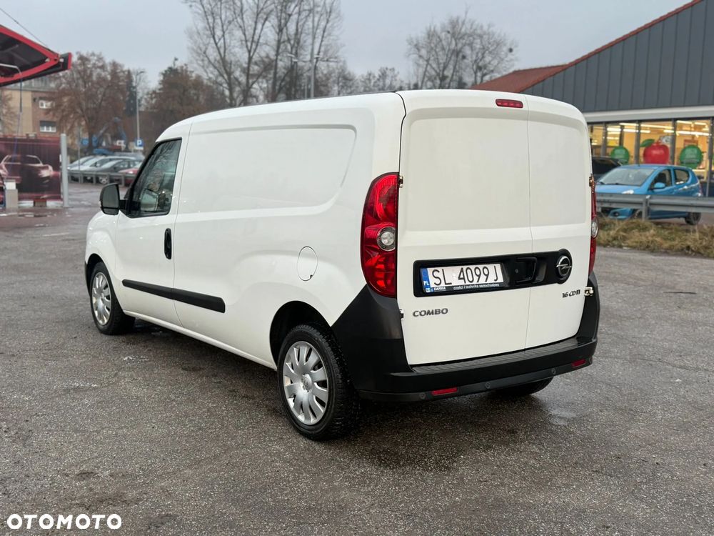 Opel Combo - 12