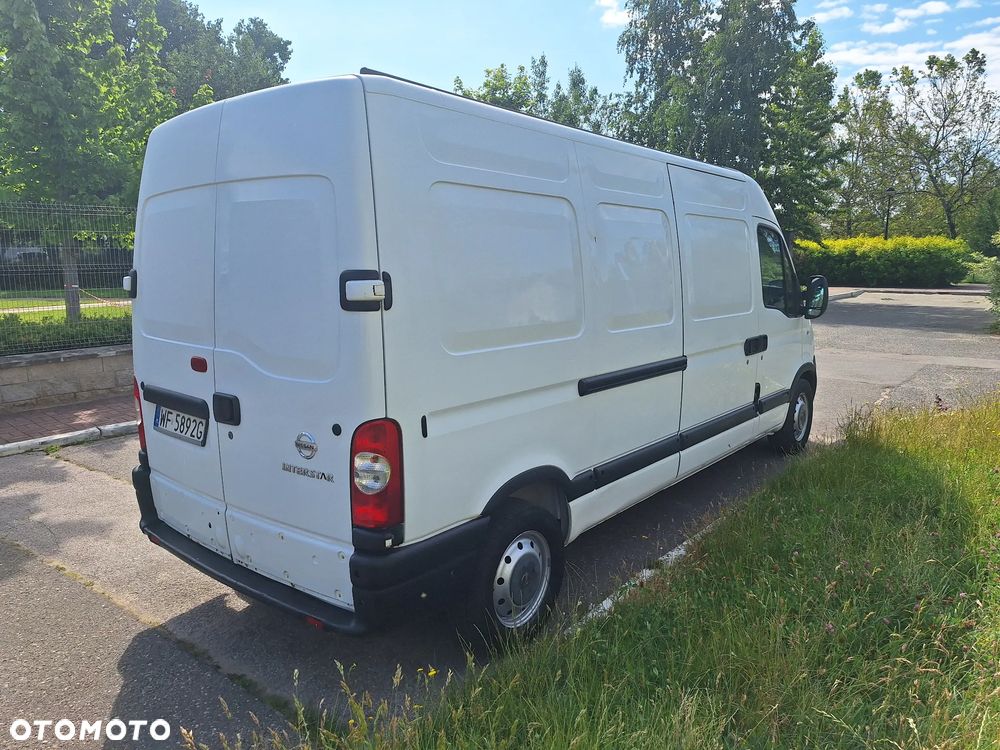 Nissan Interstar - 2