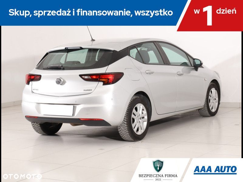 Opel Astra - 6