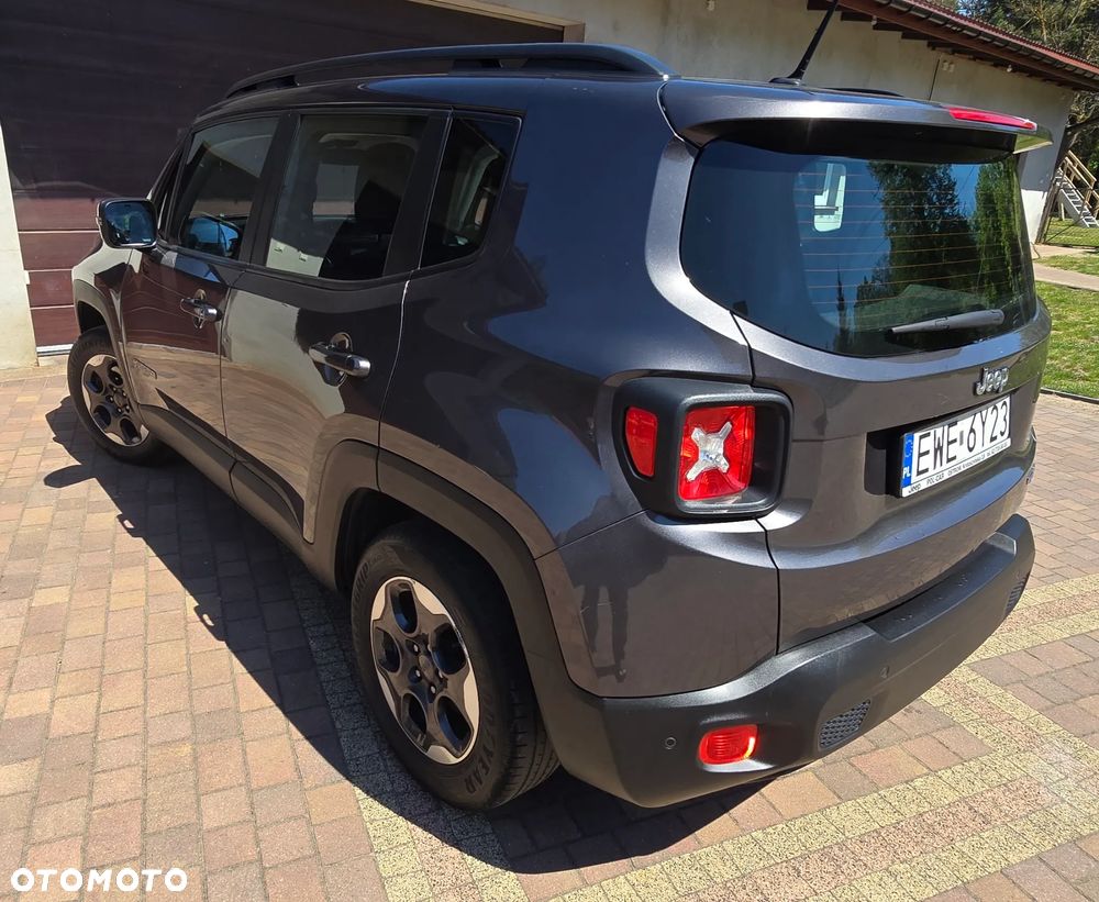 Jeep Renegade - 13