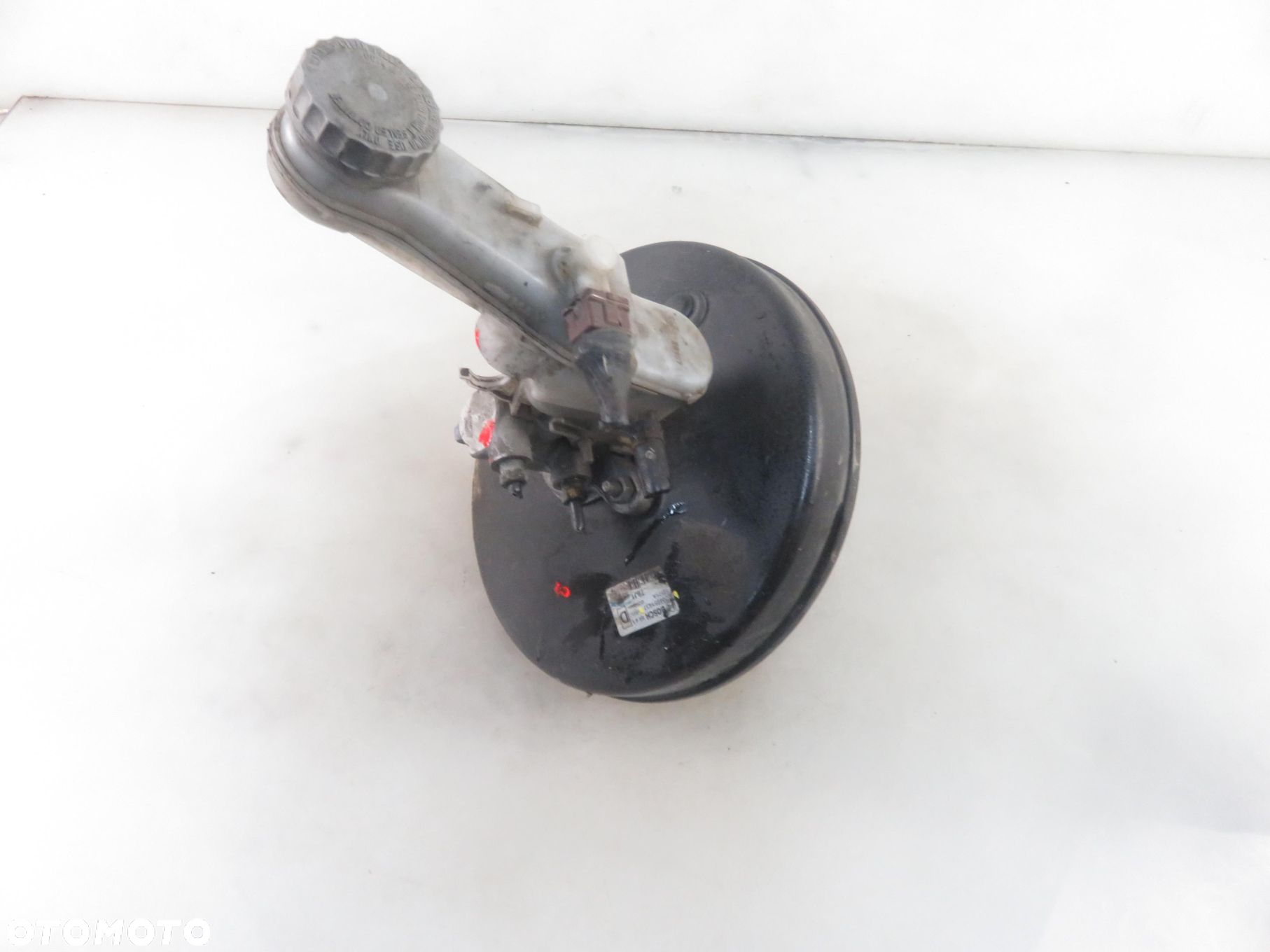 SERWO SUZUKI SX4 1.9 DDiS 4x4  0204051437 - 3