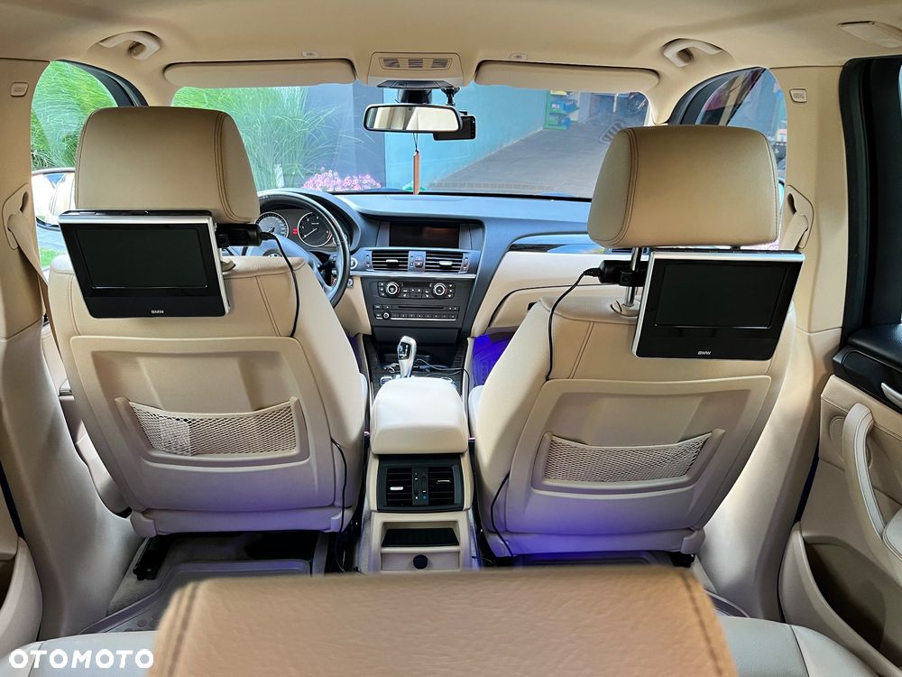 BMW X3 xDrive20d - 11