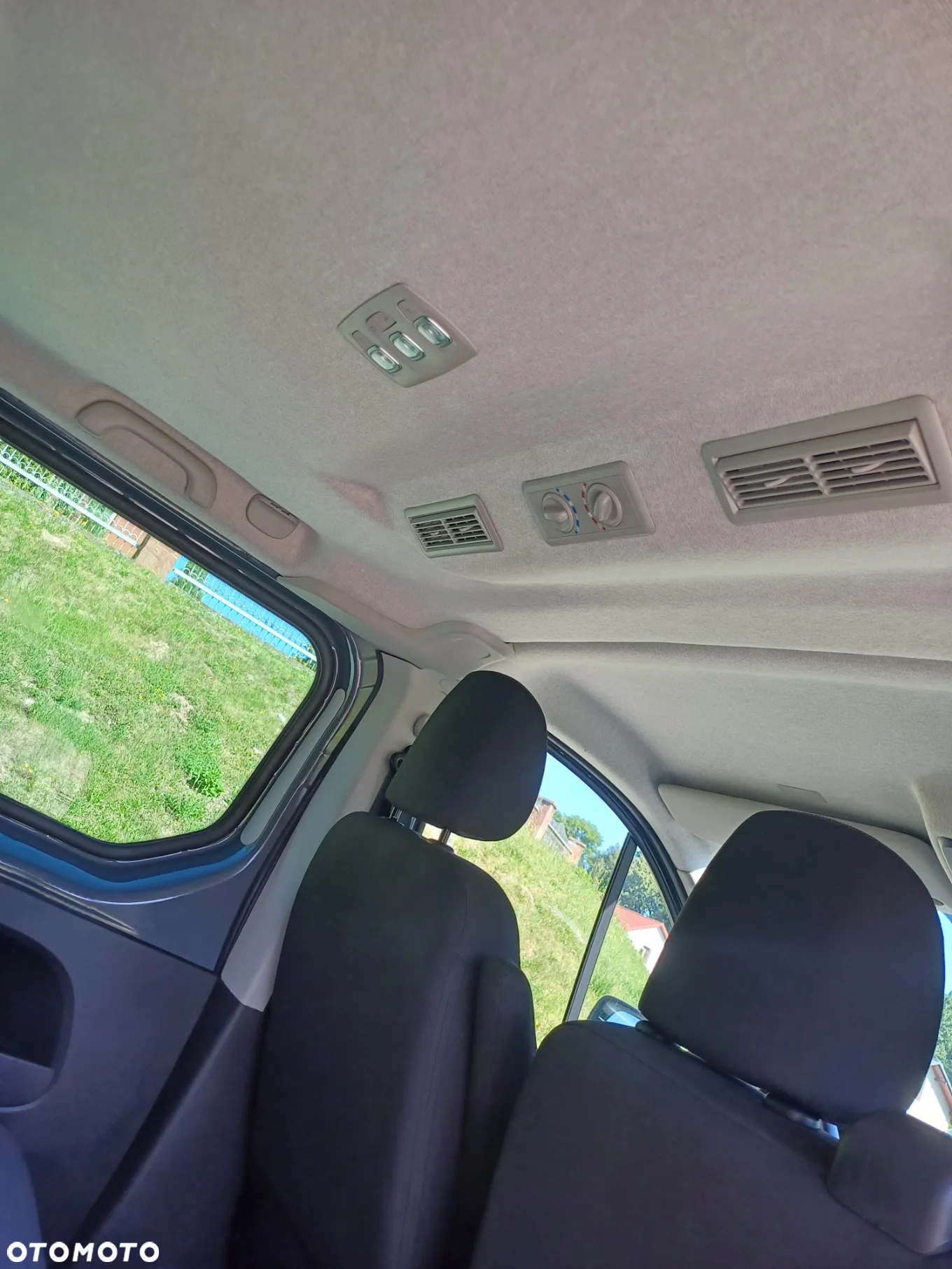 Renault Trafic - 10