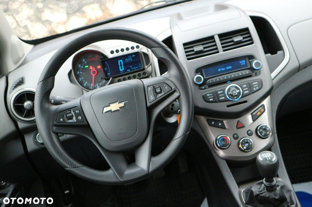 Chevrolet Aveo 1.2 LT - 32