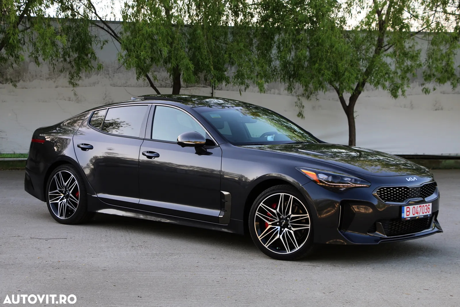 Kia Stinger 3.3 T-GDI AWD GT - 9