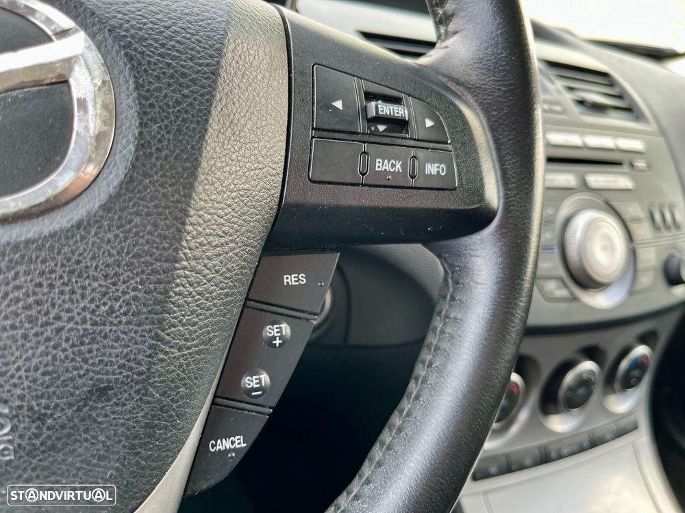 Mazda 3 Hatchback MZ-CD 2.2 Sport - 35