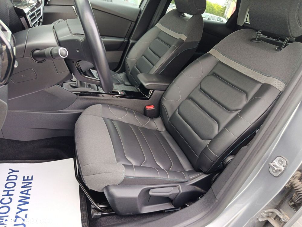 Citroën C4 1.2 PureTech Shine S&S - 13