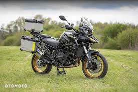 QJMOTOR SRT900S - 1