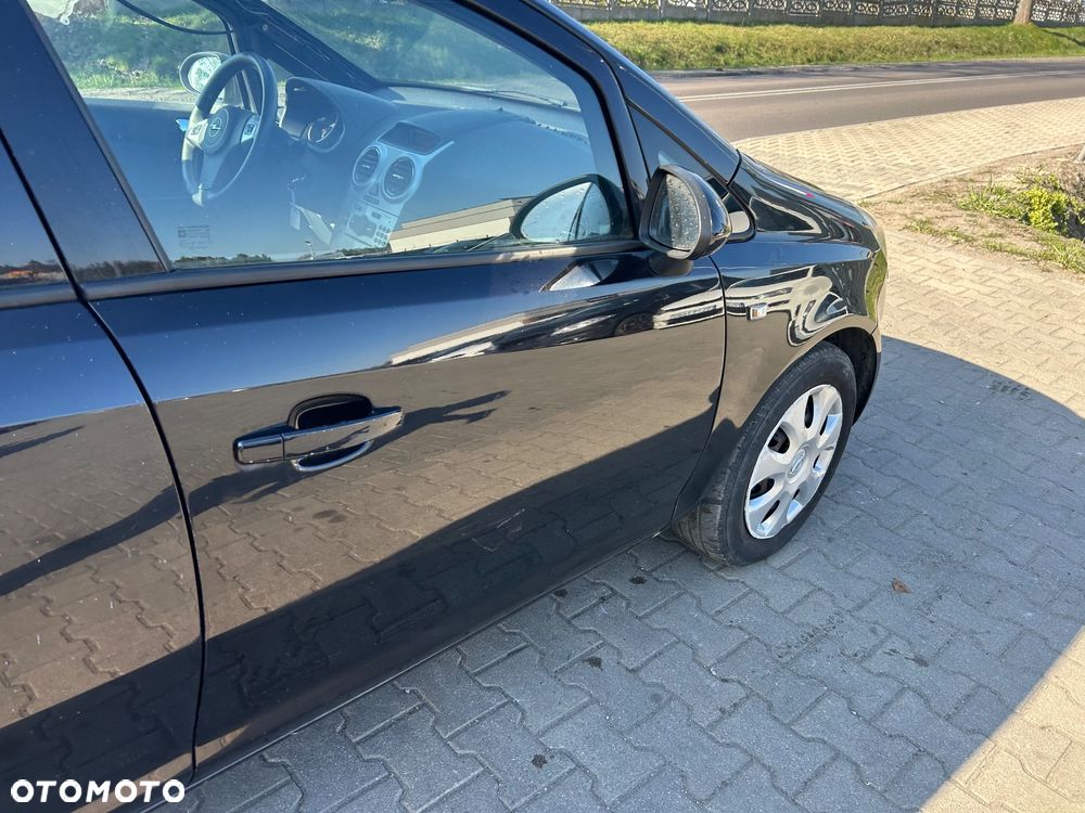 Opel Corsa - 17