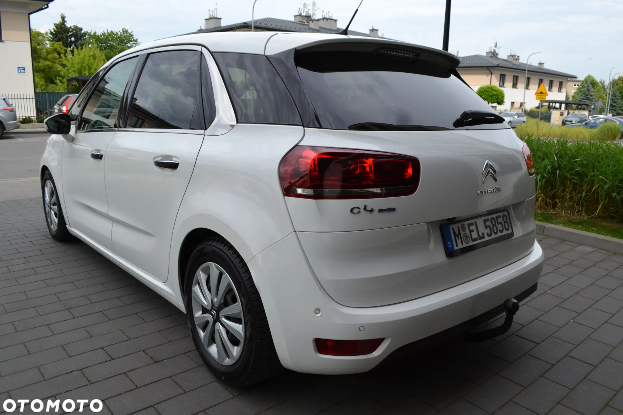 Citroën C4 Picasso - 10