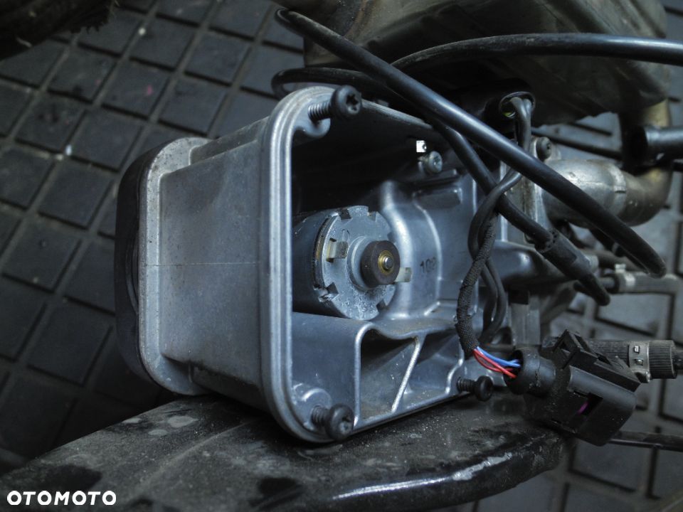 Webasto ogrzewanie postojowe 7E0815071D VW T5 T6 - 2