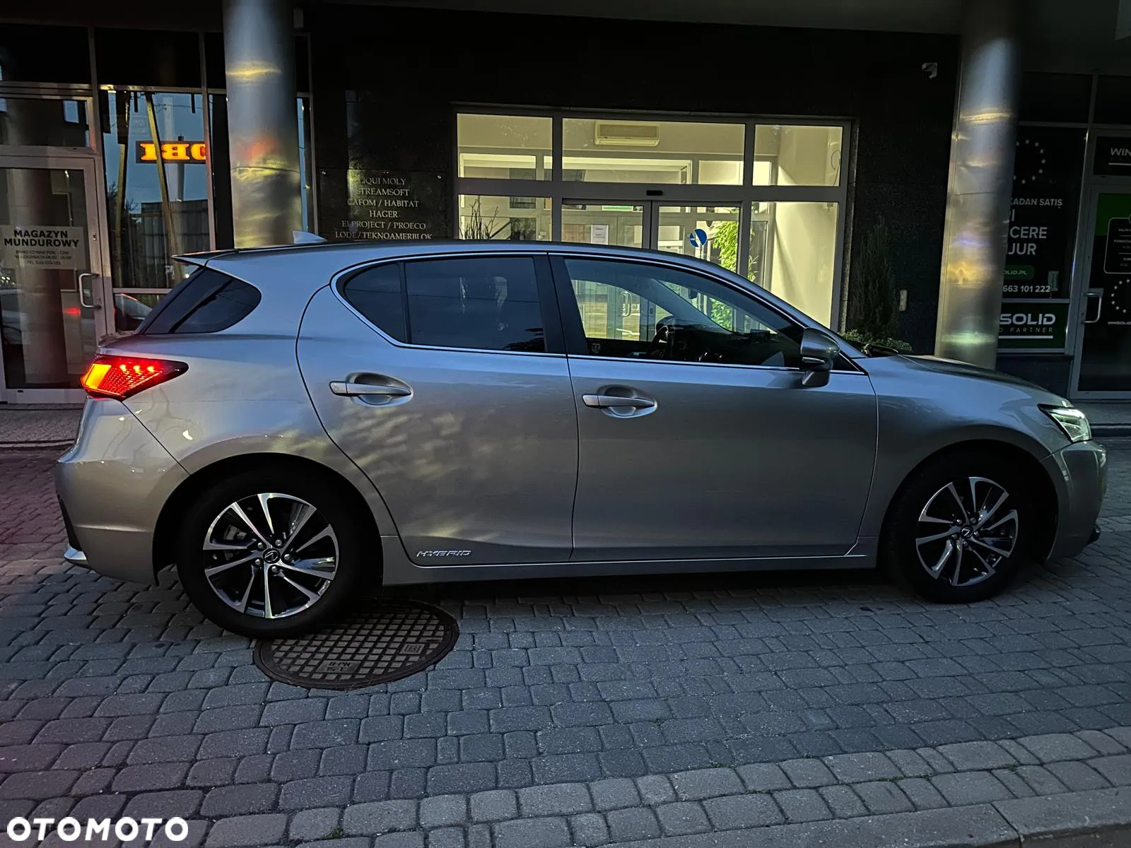 Lexus CT 200h Business Edition - 9